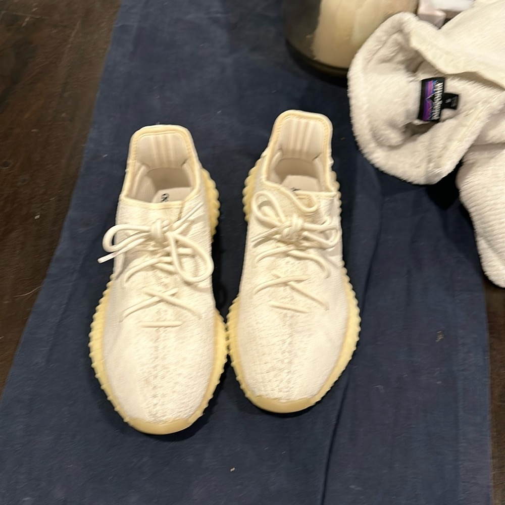 Adidas YEEZY 350 v2